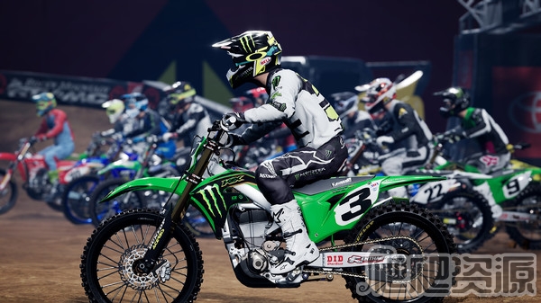 怪物能量超级越野赛车4